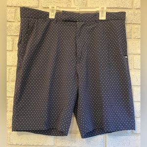 Men’s RLX by Ralph Lauren Golf Shorts. Size 34. EUC